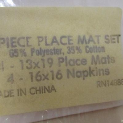 8 Piece Mat Set Blue Floral Flowers