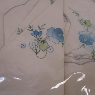 8 Piece Mat Set Blue Floral Flowers