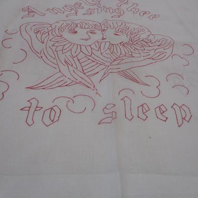 Vintage Pillow Cases With Red Embroidery Napkins
