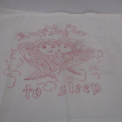 Vintage Pillow Cases With Red Embroidery Napkins