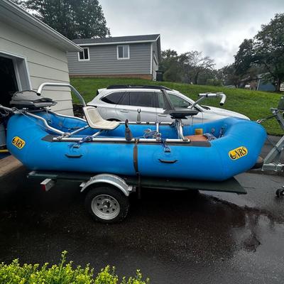 NRS Giant Slalom Sport Boat 1035 with Road King Trailer and Gear