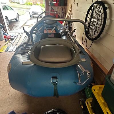 NRS Giant Slalom Sport Boat 1035 with Road King Trailer and Gear