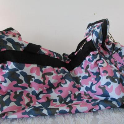 Sale Photo Thumbnail #18: Has side pockets, 2 front zipper pockets 1 front clip pocket, 12" tall x 10-1/4" wide x 23" long
