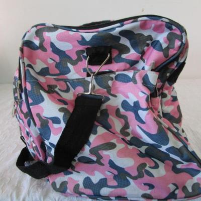 Sale Photo Thumbnail #19: Has side pockets, 2 front zipper pockets 1 front clip pocket, 12" tall x 10-1/4" wide x 23" long