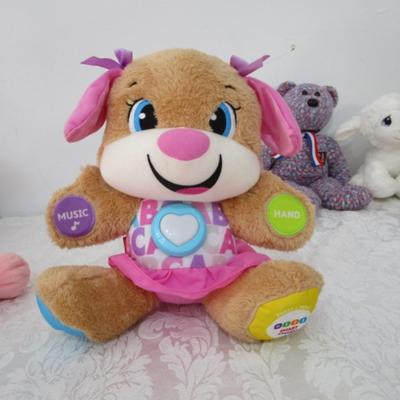 Sale Photo Thumbnail #116: Singing/talking/learning Fisher Price Bear takes 3 AA batteries not included tested & works