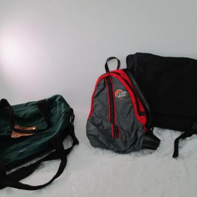 Sale Photo Thumbnail #254: Land's End bag is cushioned on both front & back 18" wide x 15" tall, duffle bag is JanSport 18" x 10" x 8-1/2" deep  tall, backpack is Lowe Alpine Dash 16-1/2" tall x 11" wide x 3-1/2" deep