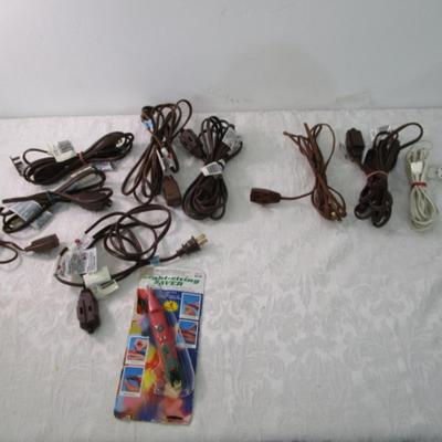 Sale Photo Thumbnail #271: Christmas light string trouble shooting tool, 9 extension cords