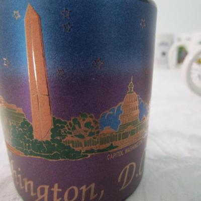 Sale Photo Thumbnail #297: Excellent condition, Texas & Washington DC 2-5/8" tall x 2-1/2" across