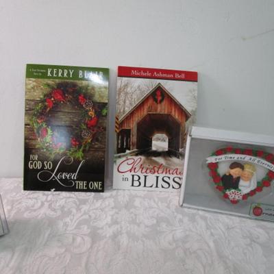 Sale Photo Thumbnail #378: Gift box is 1-1/2" square & 1-1/2" tall from Crate&Barrel, see pictures