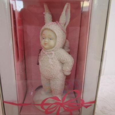 Sale Photo Thumbnail #384: Springtime stories of the Snowbunnies by Department 56 and is 5" tall, pail is 2-1/2" x 3-1/4" across, See pictures