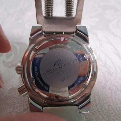Sale Photo Thumbnail #453: Looks new, Needs battery, water resistant