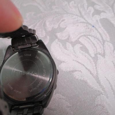 Sale Photo Thumbnail #466: Looks new, Needs battery