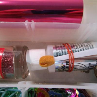 Sale Photo Thumbnail #669: Confetti, beads, Foil sealer, lots of dividers