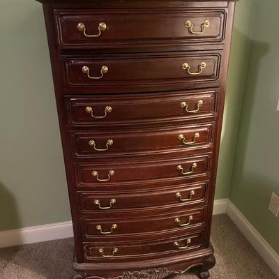 Eight Drawer Lingerie Chest (BB-MG)