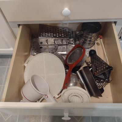Collection of Kitchen Goods- Small Appliances, Serveware, Bakeware, Utensils, etc.