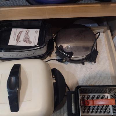 Collection of Kitchen Goods- Small Appliances, Serveware, Bakeware, Utensils, etc.