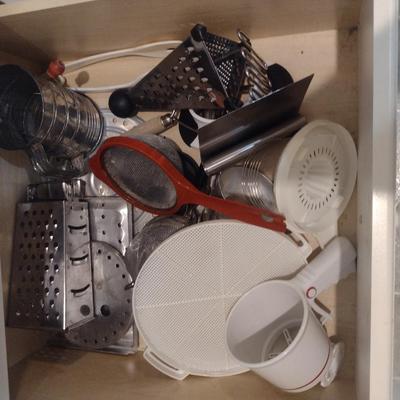 Collection of Kitchen Goods- Small Appliances, Serveware, Bakeware, Utensils, etc.