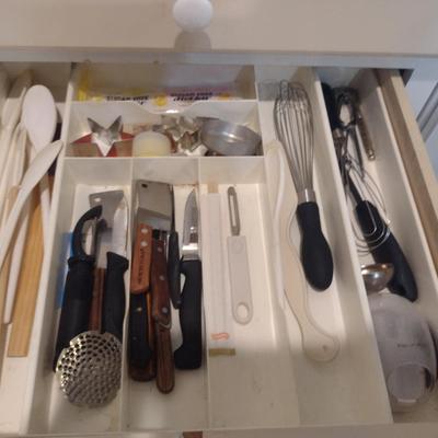 Collection of Kitchen Goods- Small Appliances, Serveware, Bakeware, Utensils, etc.