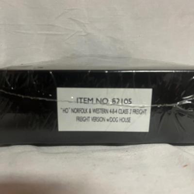 NIB Spectrum HO Norfolk & Western 4-8-4 Class J Freight (W-MG)