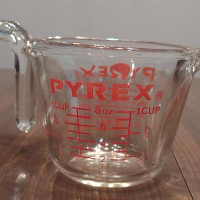Pair of Pyrex Measuring Cups- One Cup and One Quart Capacities