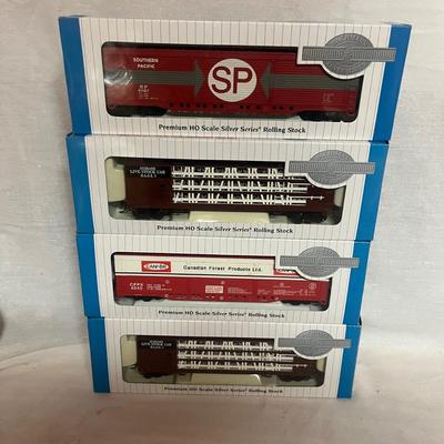 Over 20 Bachmann HO Silver Series Box Cars & More(W-MG)