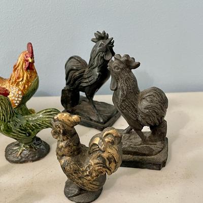 Sale Photo Thumbnail #1272: Includes ceramic and metal figurines.