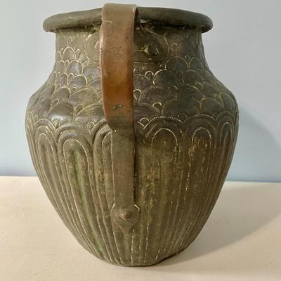 Sale Photo Thumbnail #1468: Measures 10.5" tall.