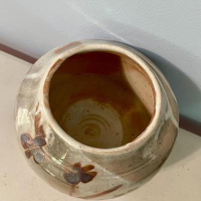 Sale Photo Thumbnail #1578: Includes a 2003 dogwood vase by J.S. Pottery (Belmont, NC), and two signed pieces.