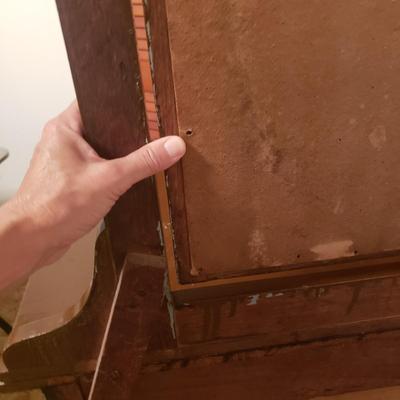 Four Drawer Dresser With Mirror (B2-KD)