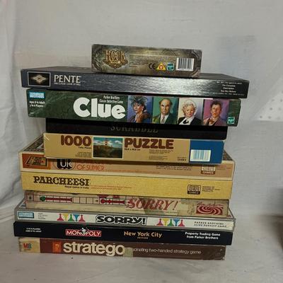 Collection of Board Games (W-MG)