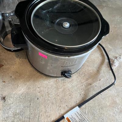 Sale Photo Thumbnail #85: Pots and Pans, crock pot, magic bullet