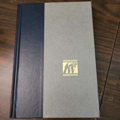 Funk and Wagnalls New Encyclopedia Set (LR-EL)