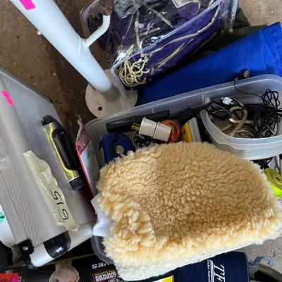 Sale Photo Thumbnail #123: Garden and Dog supplies and more