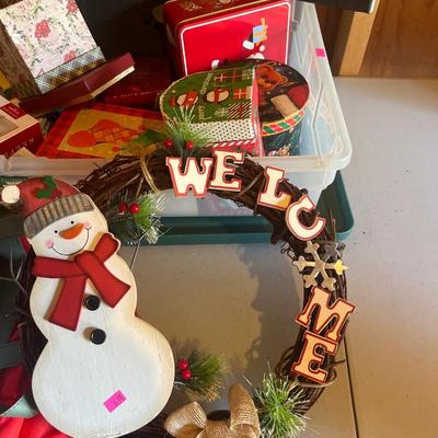 Sale Photo Thumbnail #166: Christmas decorations and more, tables do not sale