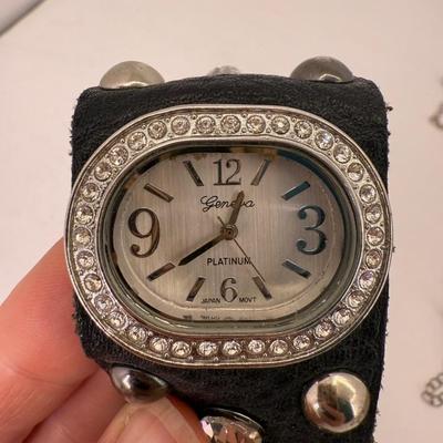 Sale Photo Thumbnail #16: Geneva Platinum Wrist watch w stainless steel back. Japan.