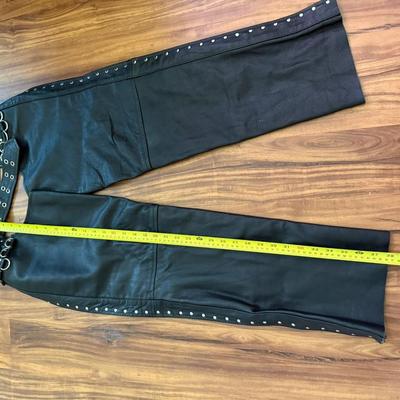 Sale Photo Thumbnail #19: Woman's leather biker chaps PAPA's leather barn black thick size S