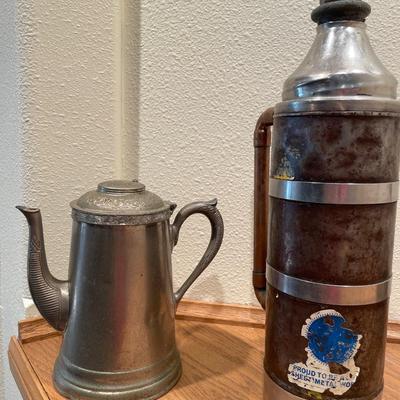 Sheet metal worker thermos with 2 kettles