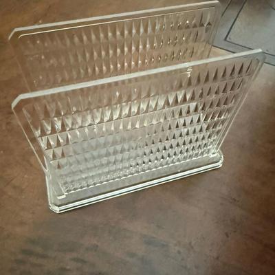 Sale Photo Thumbnail #64: Plastic mismatched Napkin holders, clear transparent and avocado green