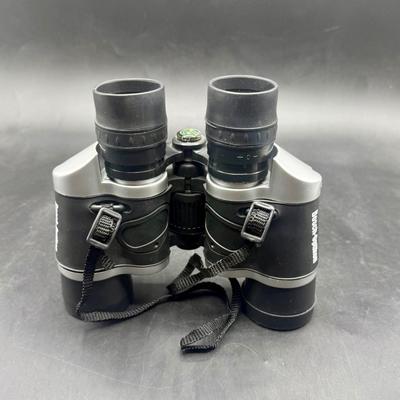 Sale Photo Thumbnail #430: Coated lenses.  Size and p[ower not noted, but most likely 7x35.  Good condition.