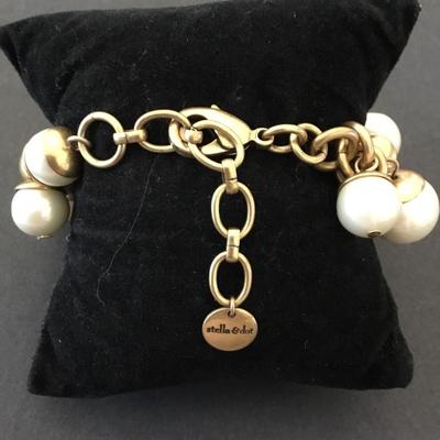 Beautiful Stella, and dot faux pearl Fashion bracelet very nice