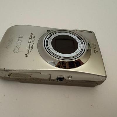 Sale Photo Thumbnail #88: Canon camera. not tested