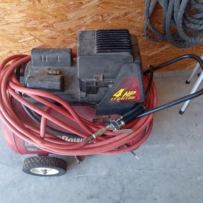 Air compressor