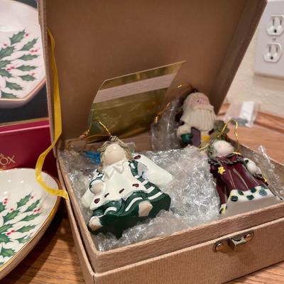 Block tall stem wine glasses, ornaments, Lenox heart, and three Gorham Christmas balls