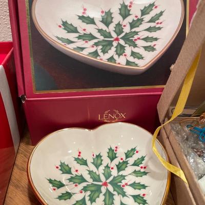 Block tall stem wine glasses, ornaments, Lenox heart, and three Gorham Christmas balls