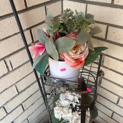Sale Photo Thumbnail #307: Flower pots, yard art, shepherds hook