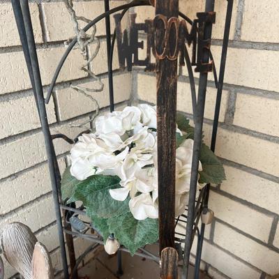 Sale Photo Thumbnail #306: Flower pots, yard art, shepherds hook