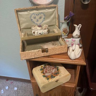 Sale Photo Thumbnail #315: House items, jewelry box and stand, cabinet