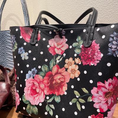 Ladies handbags