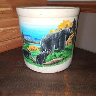 3 gallon Ruckels Crock with bear scene