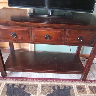 Pine Sofa table.